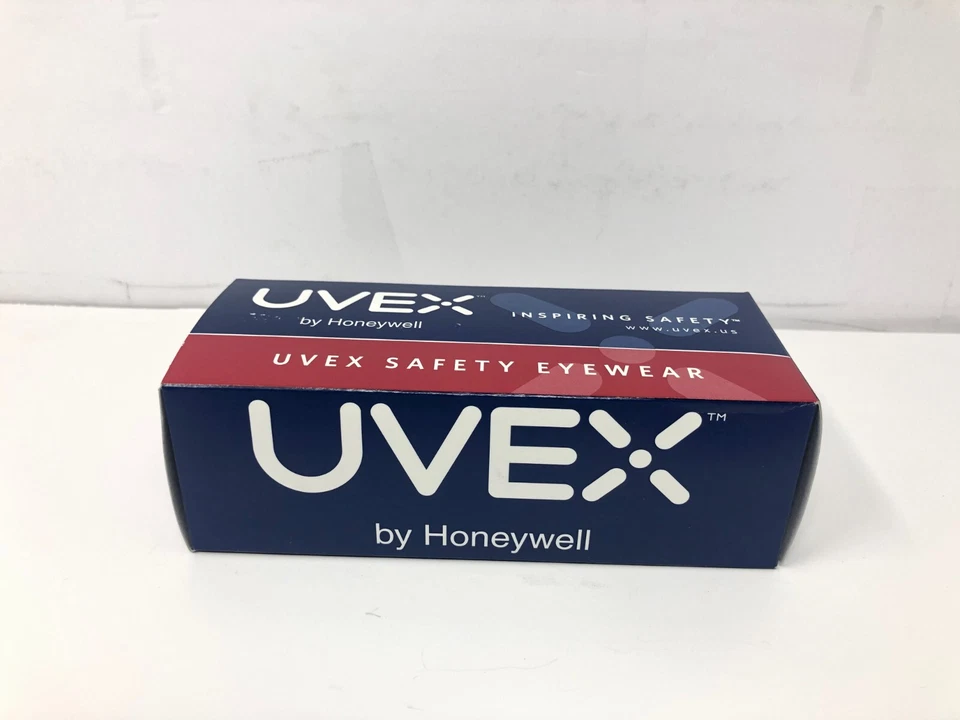 Honeywell S3303X Genesis Polycarbonate Safety Glasses SCT-Gray Lens Wrap Around - Image 2 of 3