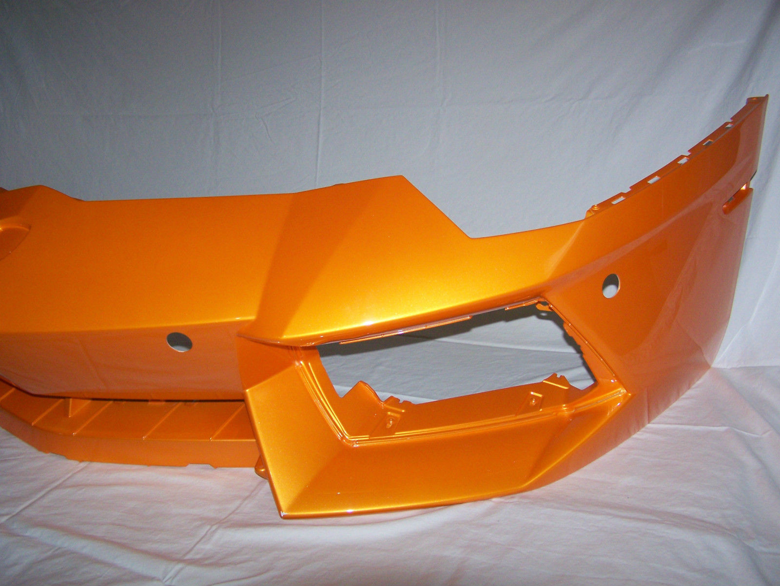2010-2014 Lamborghini Aventador LP700-4 Front Bumper W Parktronic 470807103C