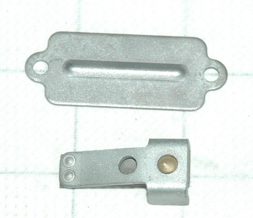 197071 MOPAR SIX PACK CENTER CARBURETOR HOT AIR IDLE COMPENSATOR