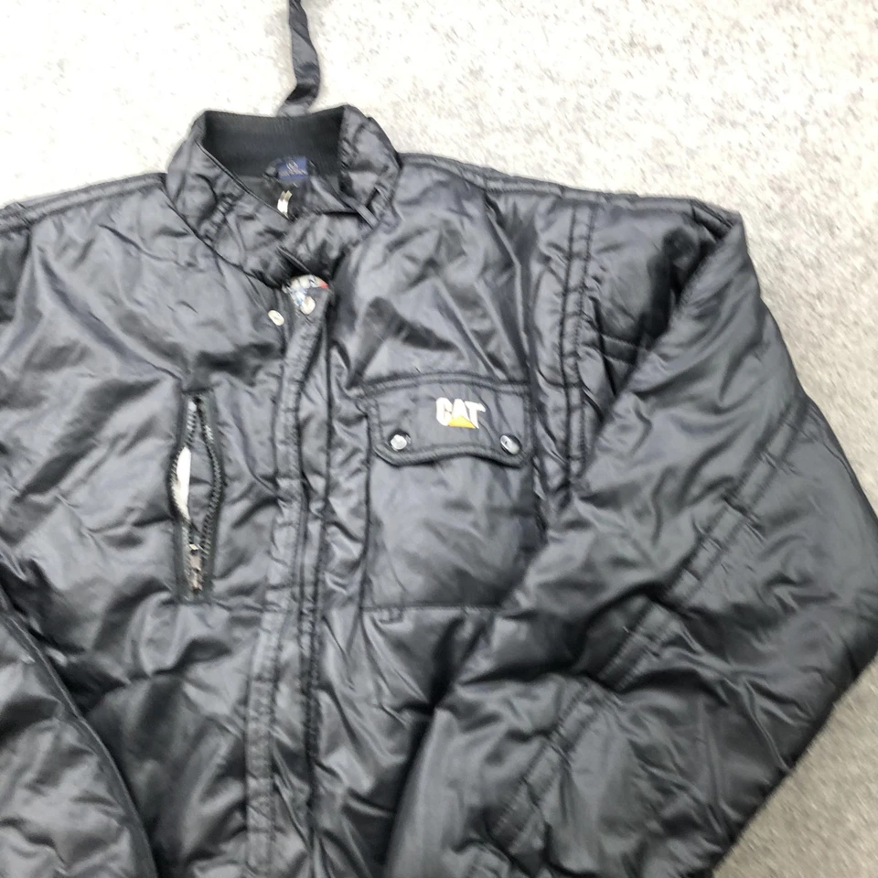 Chaqueta Turning Point Para Hombre Grande Negra Acolchada Bombardero Ropa de Trabajo Aislada CAT 90s Foto 3 de 4