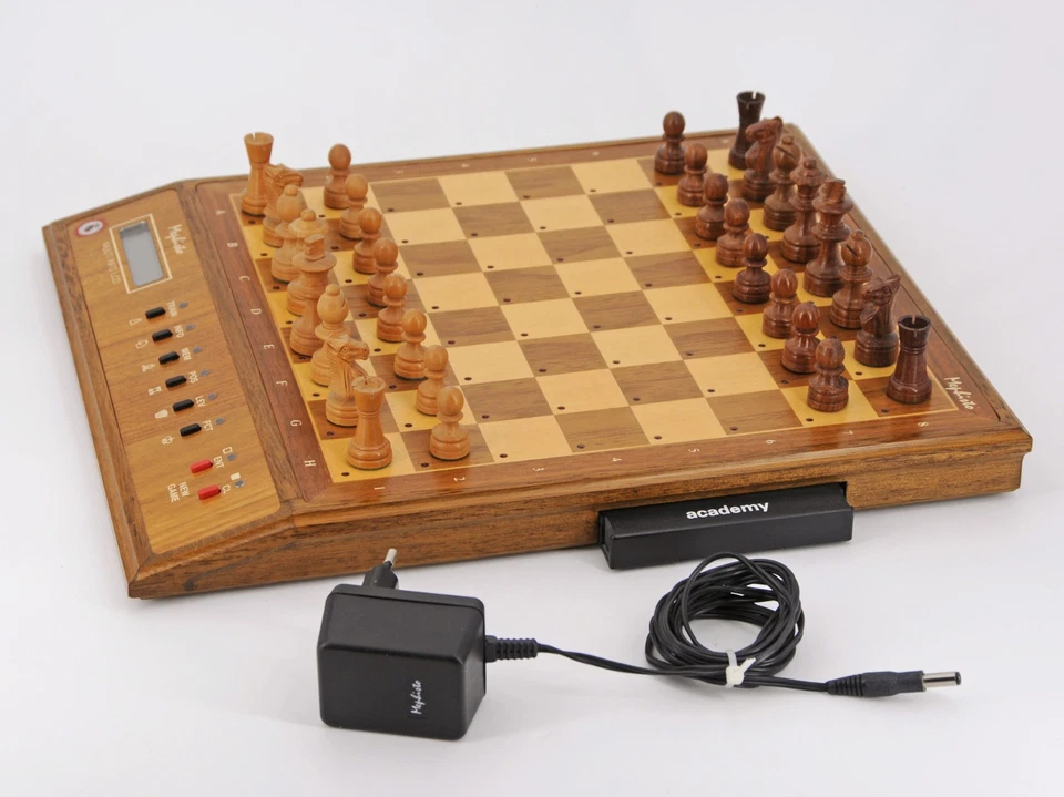 Schach-Computer "Mephisto Academy" Hegener + Glaser | vintage - Bild 2 von 4