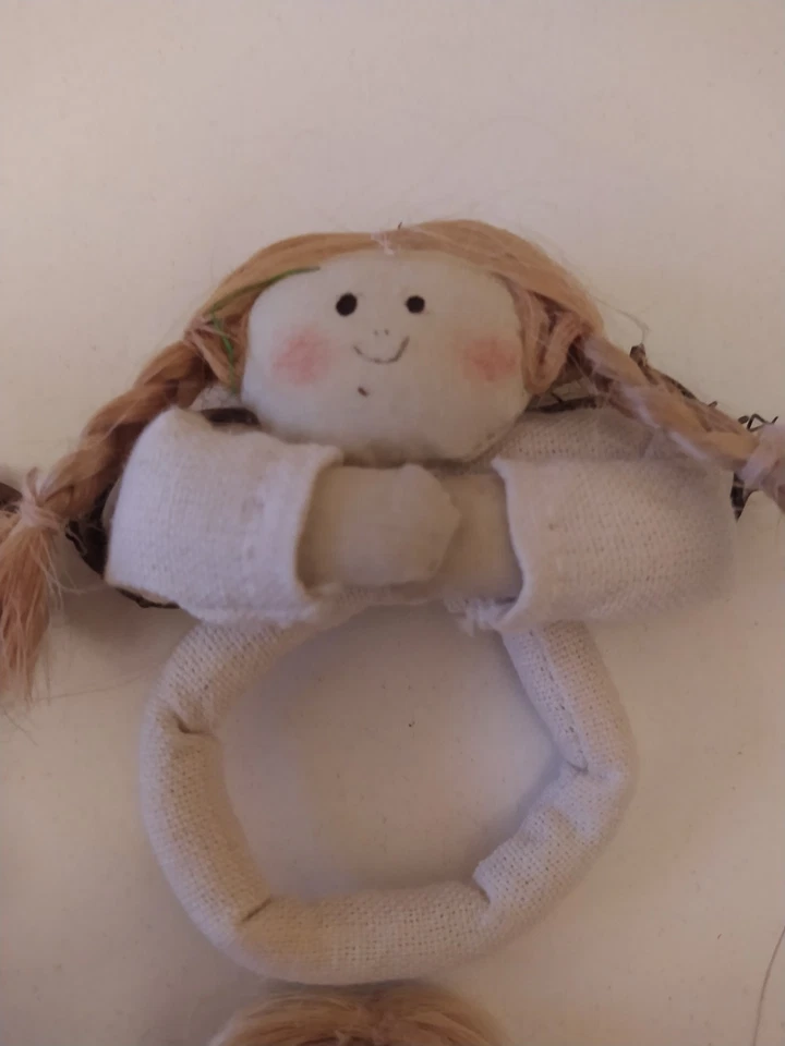 8 Angeli Porta Tovaglioli in tessuto color panna nuovi - Immagine 4 di 4