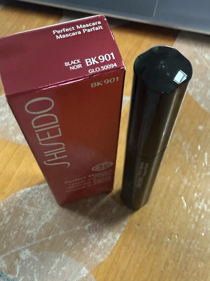 Shiseido Perfect Mascara Volume,Length & Luster Black BK 901 Full Size .29oz NIB - Image 4 of 4
