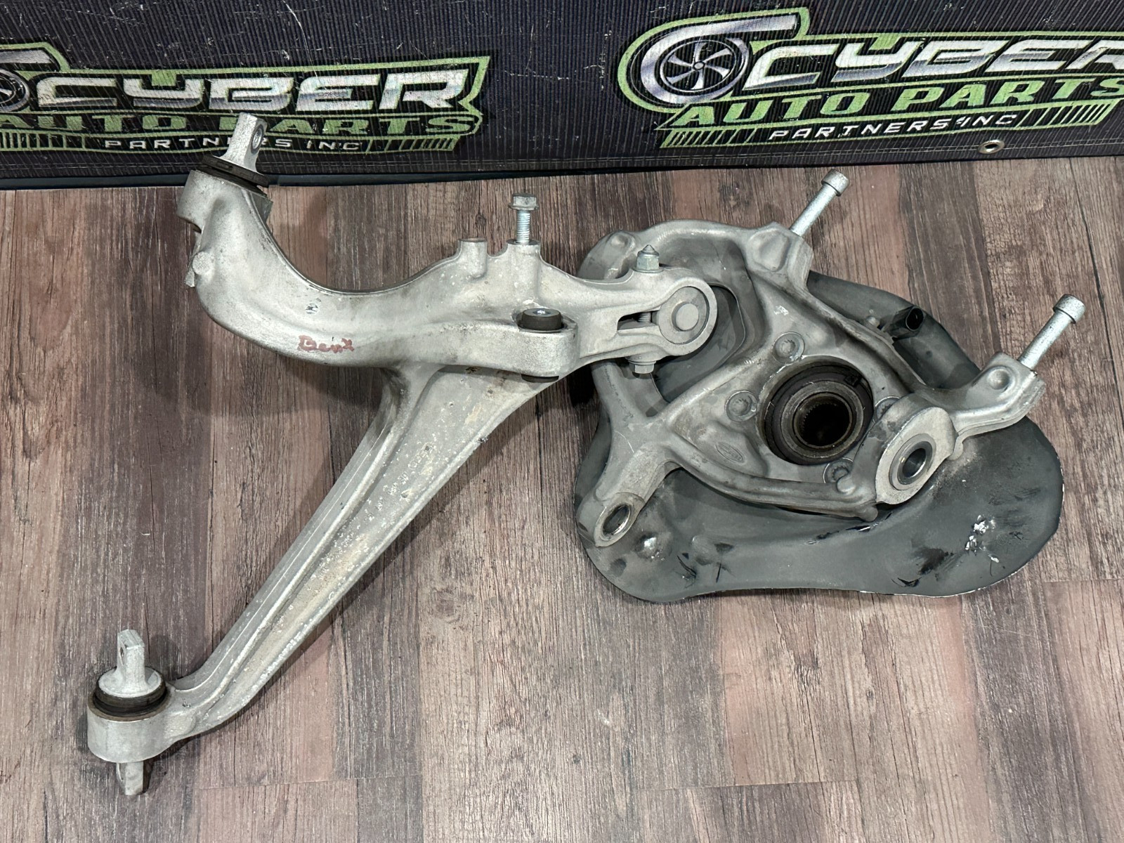 2018 AUDI R8 SPYDER V10 FRONT LEFT SUSPENSION KNUCKLE CONTROL ARM OEM ~READ!!~