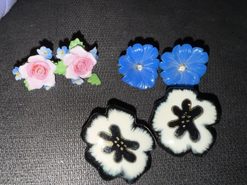 Vintage Lot Of Estate Costume Jewelry Clip On Earrings Vintage Flowers