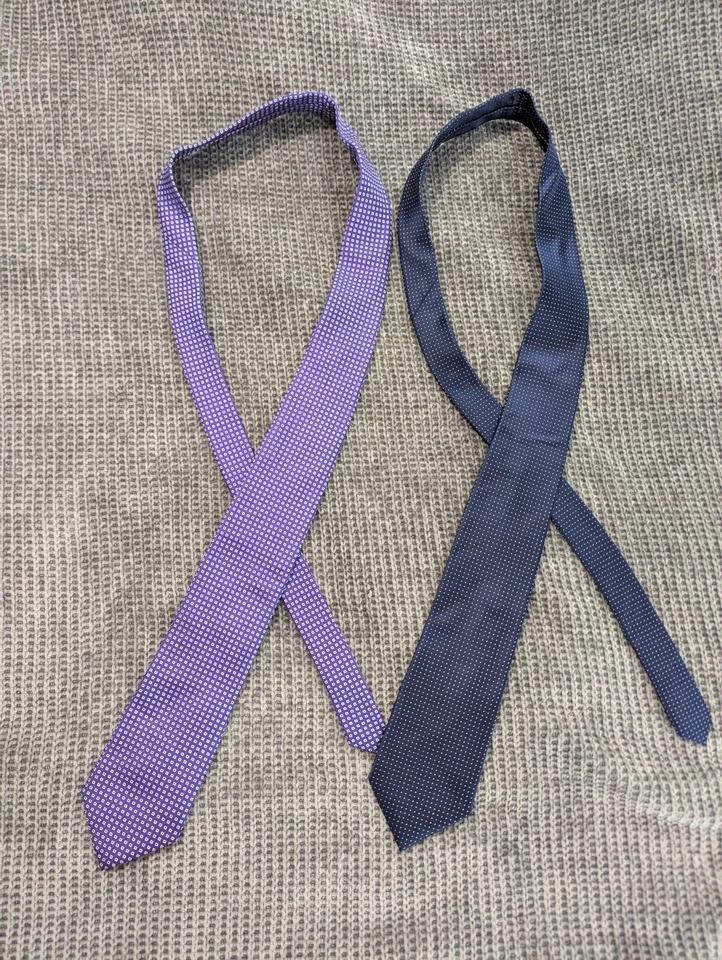 2 Corbatas Donald J Trump Signature Collection 100% Púrpura y Azul Foto 2 de 4
