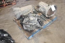 1973 Jeep Cherokee Transmission At 2 4l 4x4 Speed Transfer Case 3 Ratio 1 Oem