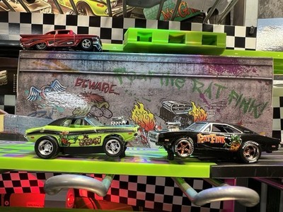CalefNoise FIREFLY DRIFTERZ Rat Fink And Furryous Dodge Challenger Slot Car