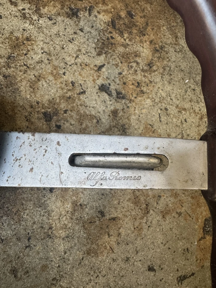 Volante Alfa Romeo Spider 1973 a 1980 - Imagem 4 de 4