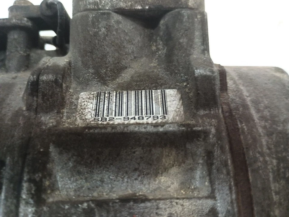 Bomba y embrague compresor de aire acondicionado convertible desde 2005 BMW 330Xi (12122908 Foto 3 de 4