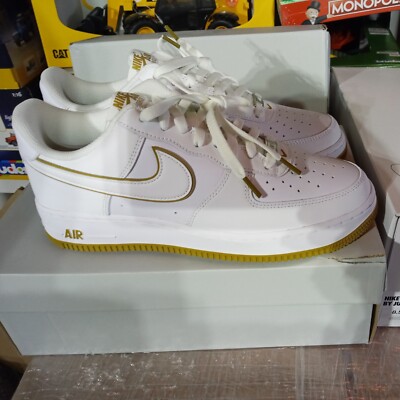Size 9- Nike Air Force 1 '07 White Bronzine