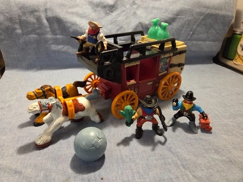 Vintage Fisher Price Great Adventures  Stage Coach Plus Robbers
