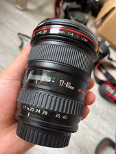 Canon EF 17-40mm F/4 L USM Wide Angle Zoom for Canon EF Mount Camera