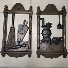 VINTAGE Set of 2 1974  Homco Colonial Kitchen Brown Plastic Hanging Wall Plaques