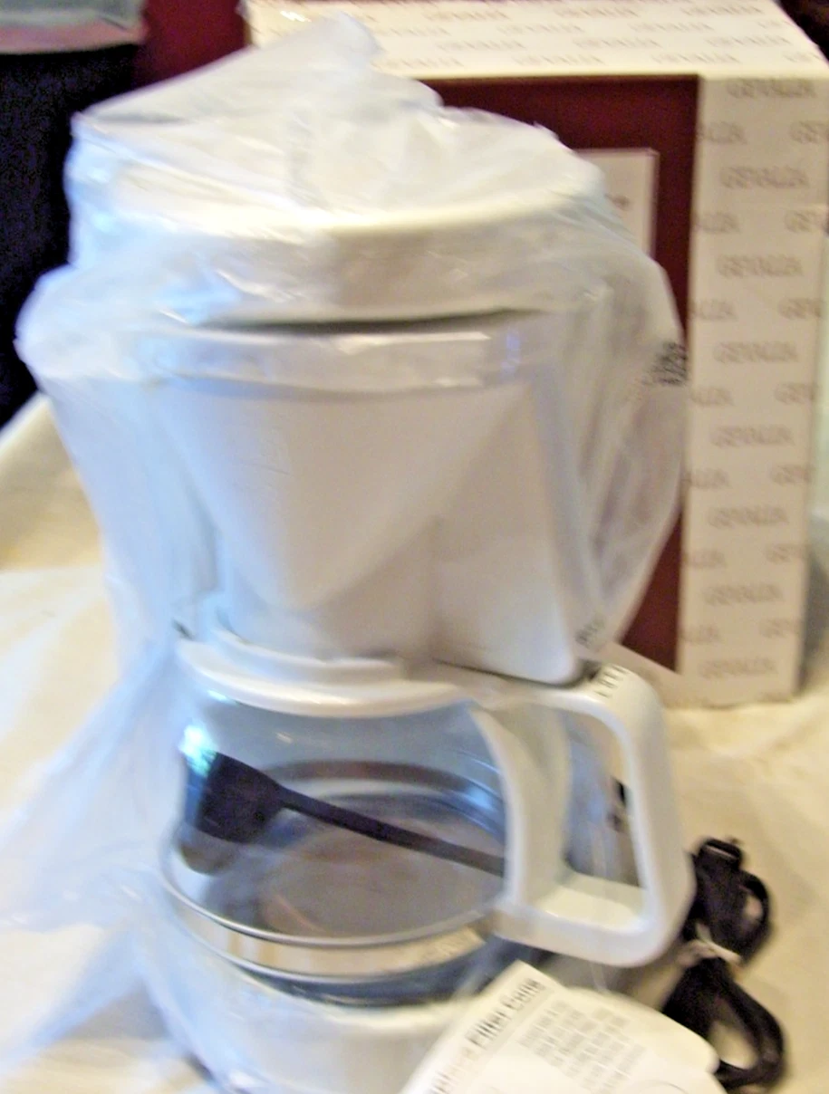 MELITTA GEVALIA KAFFE BCM-4C COFFEEMAKER NIB