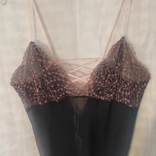 Ladies Fantasies By Morgan Taylor Chemise Black W/Pink Lace & Trim Sheer Size L