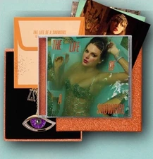 The Life of A Showgirl: Sweat & Vanilla Perfume Deluxe CD Kit - Sealed and Mint