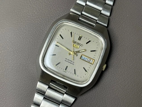 Vintage Seiko 5 Automatic Cream Dial 36mm Men's Watch