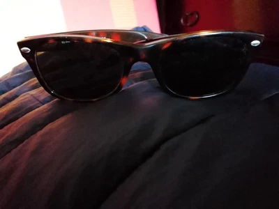 Lunette De Soleil RAY BAN vintage - Photo 1/4