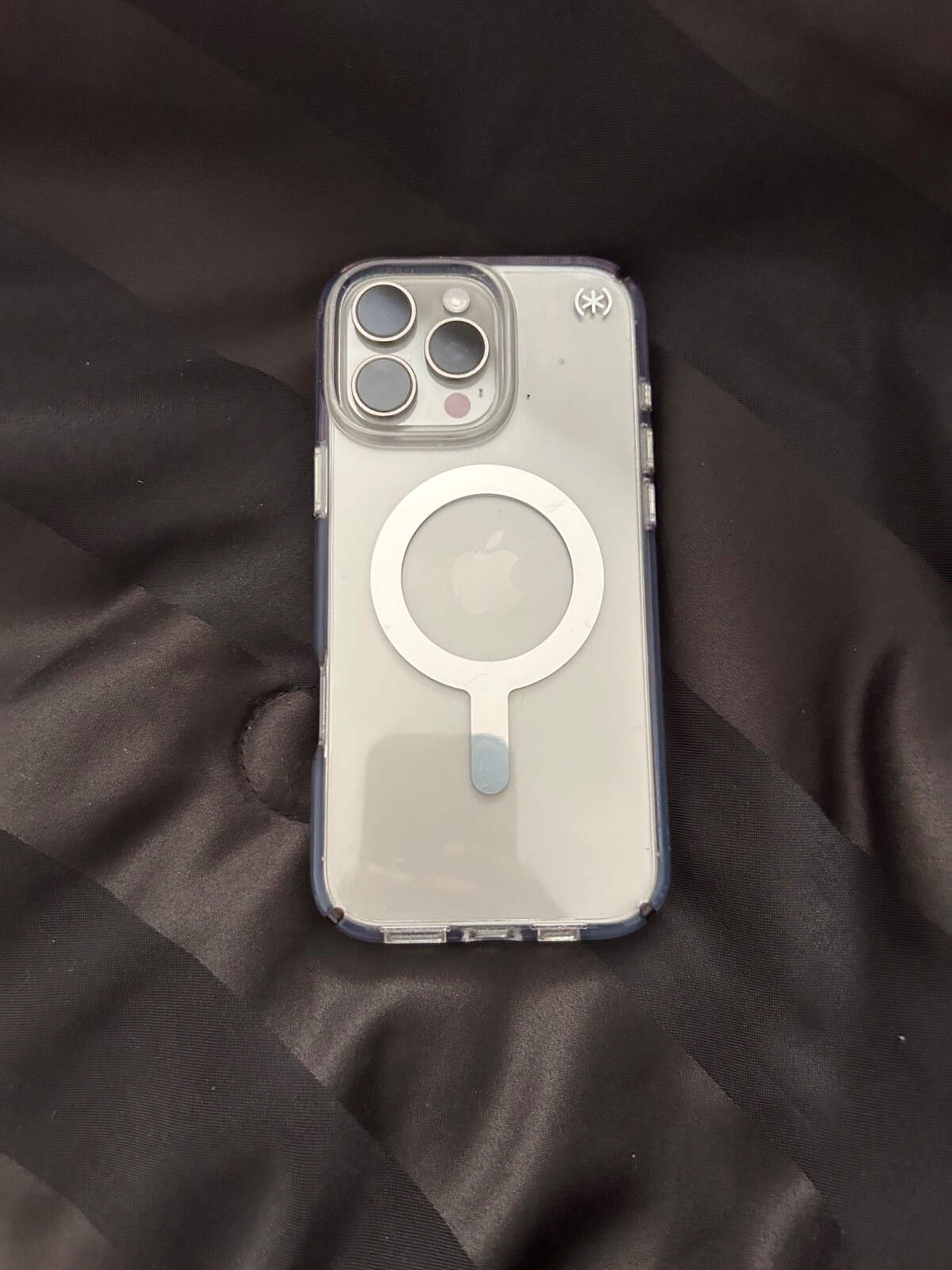 Apple iPhone 16 Pro - 128 GB - Beige (AT&T)