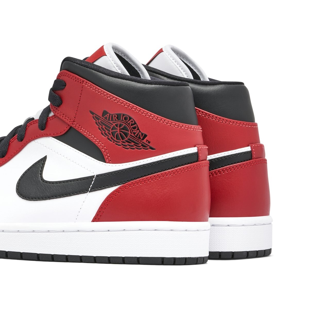 jordan 1 mid chicago toe nike