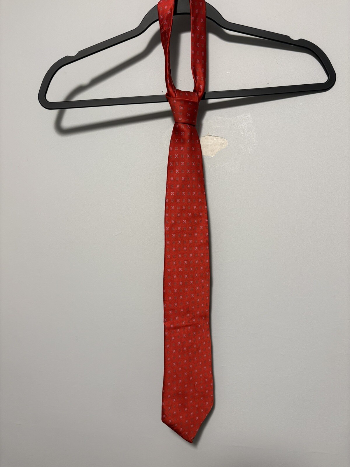 Cravatta uomo seta Yves Saint Laurent rossa tuta cravatta collo rosso