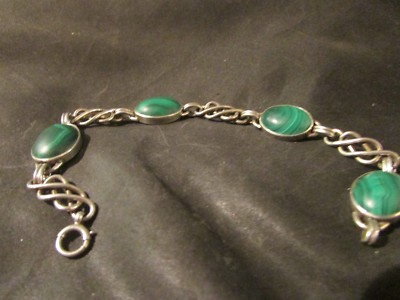 Fab Arts & Craft Quality Solid Silver & Malachite Bracelet