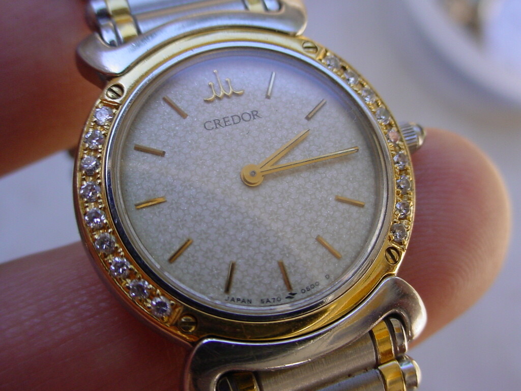 【お買い得！SEIKO CREDOR】18KT＆ダイヤ入り レディースウォッチ♪ Ladies Credor 18K/SS 18 Diamonds, Luxury Division of Seiko