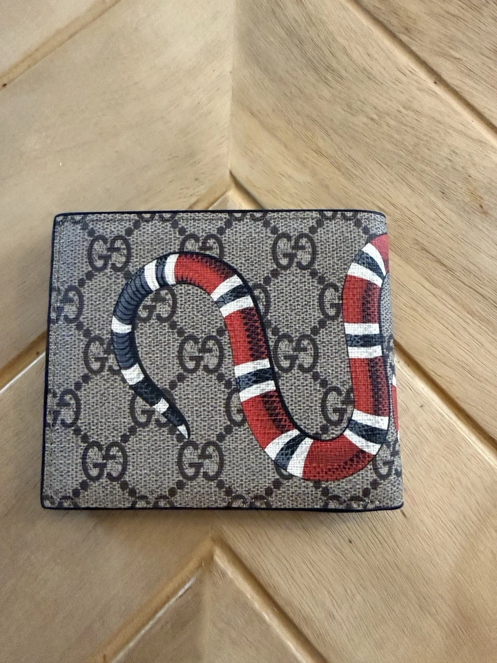 Cartera Gucci Kingsnake GG beige Foto 2 de 4