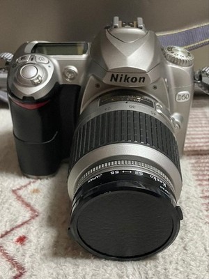 Nikon D50 Digital SLR Camera with 18-55mm Zoom Lens Tested Condition