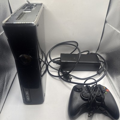 XBox 360 Slim Console 120GB 360 Slim Black Working some wear w/ One Controller