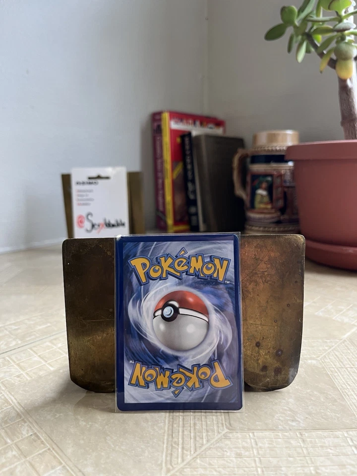 2025 Pokémon TCG - Destined Rivals - Holo - Zamazenta - Image 2 of 4