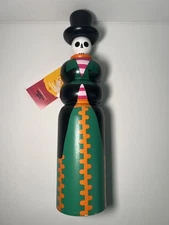 Día de los Muertos 14" El Catrín Wood Figurine