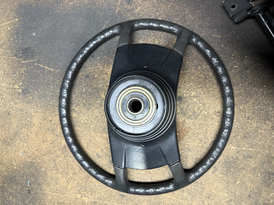 R107 450SL 350SL 380SL 280SL 500SL 450SLC 350SLC VOLANTE NEGRO Foto 2 de 2