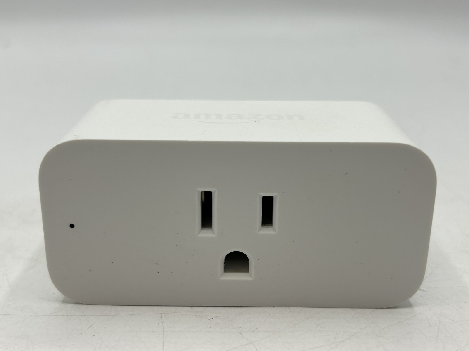 Smart Plug Amazon B01MZEEFNX Smart Plug - White - Amazon Alexa - Wi-Fi 4