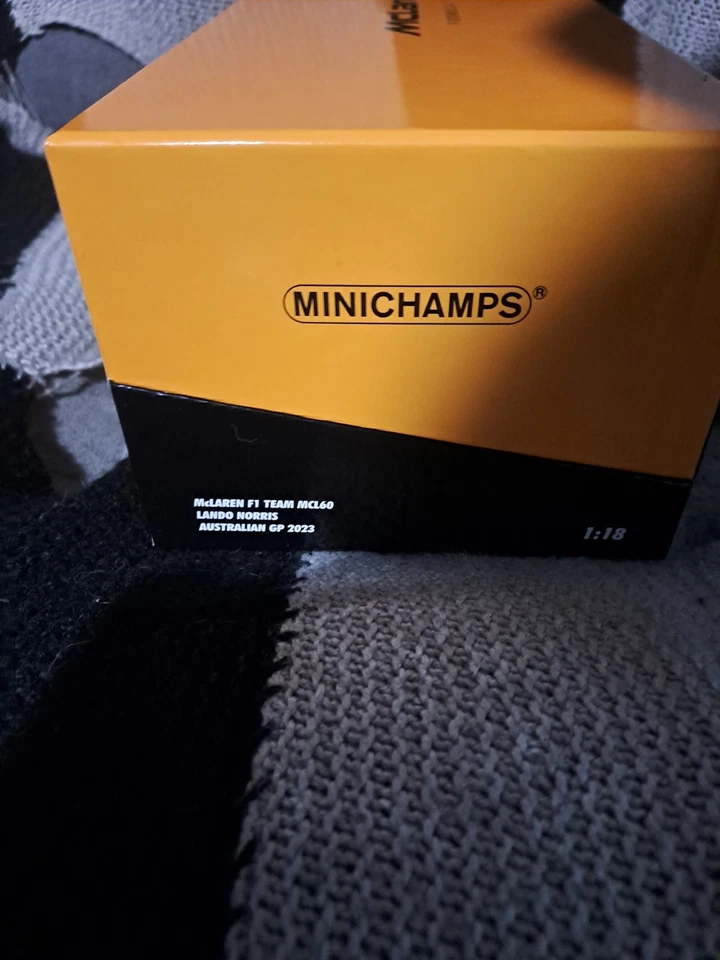 MINICHAMPS 1:18 McLaren F1 Team MCL60 Lando Norris Australian GP 2023 - Photo 2/3