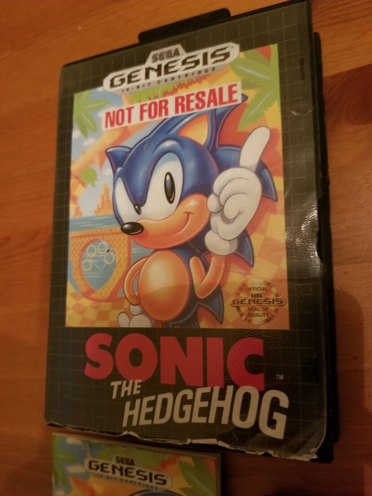 Sonic 2 Sega Genesis video game CIB nice condition