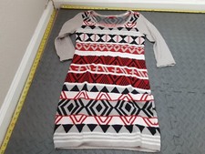 LIV Women's Sweater Black Gray Red Chevron Dress Size Small #S44