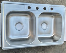Lot Of Two PROFLO PFSR332284A Bealeton 33" Double Basin Stainless Sinks READ
