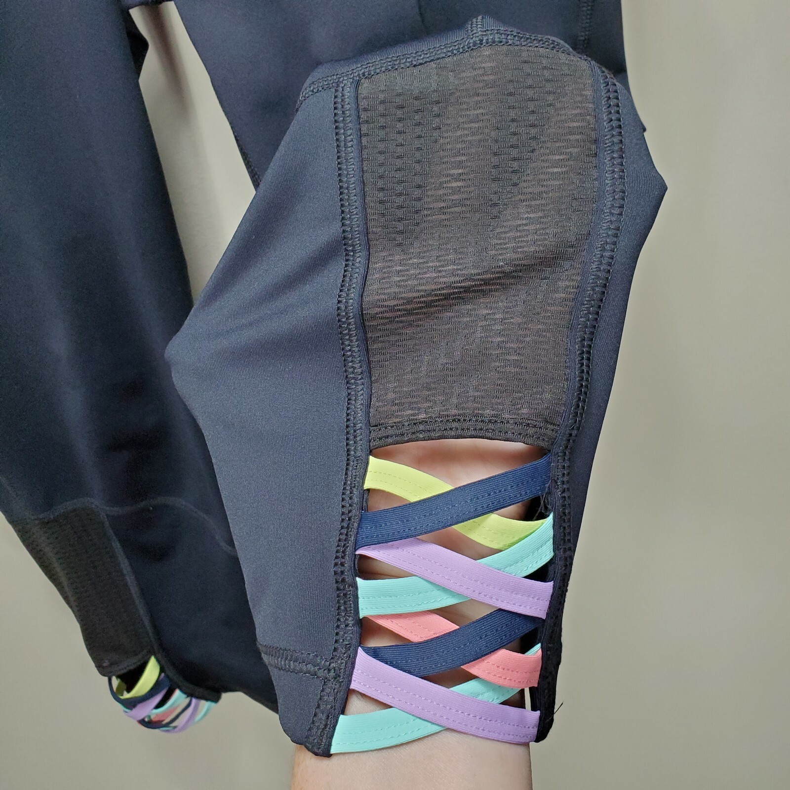 Fila Sport Black Capris Legging Mesh Pastel Straps At Ankle Womens L