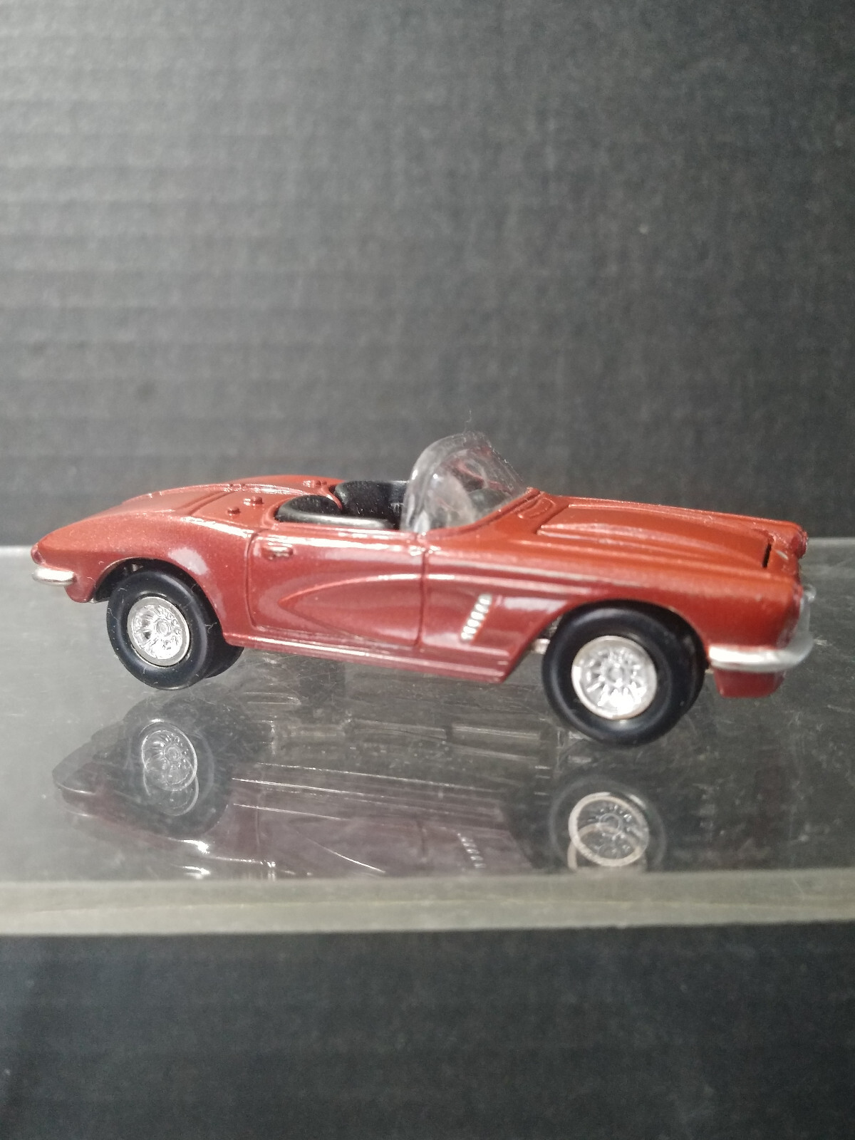 Picture 2 of 4