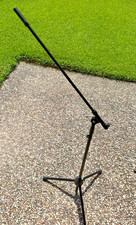 Musician's Gear MS-220BK-MG Tripod Boom Microphone Stand - Black