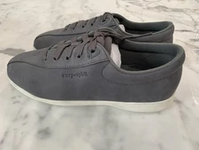 NEW IN BOX Easy Spirit AP1 Suede Sport Walking Shoe Women’s Size 8 M Dark Gray