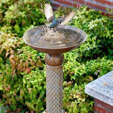 Vintage Metal Bird Bath for Outdoors - 35.4" H Garden Decor with Seed Tray