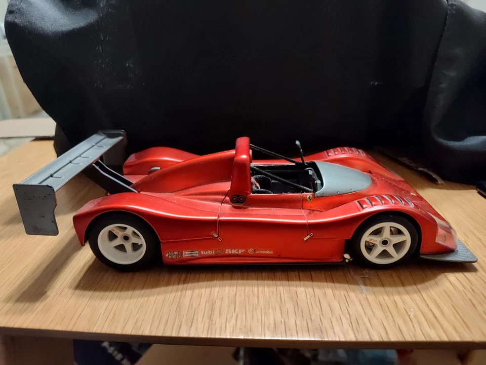 Ferrari 333 SP de Hot Wheels 1 18 Foto 3 de 4