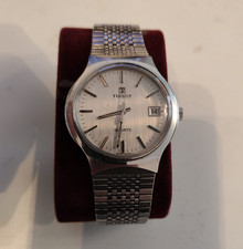 Tissot Quartz Herren Quarz Analog Datum Swiss Made Edelstahl Silber