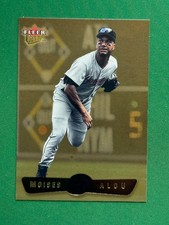 2002 Fleer Ultra Baseball Gold Medallion Parallel #18 Moises Alou