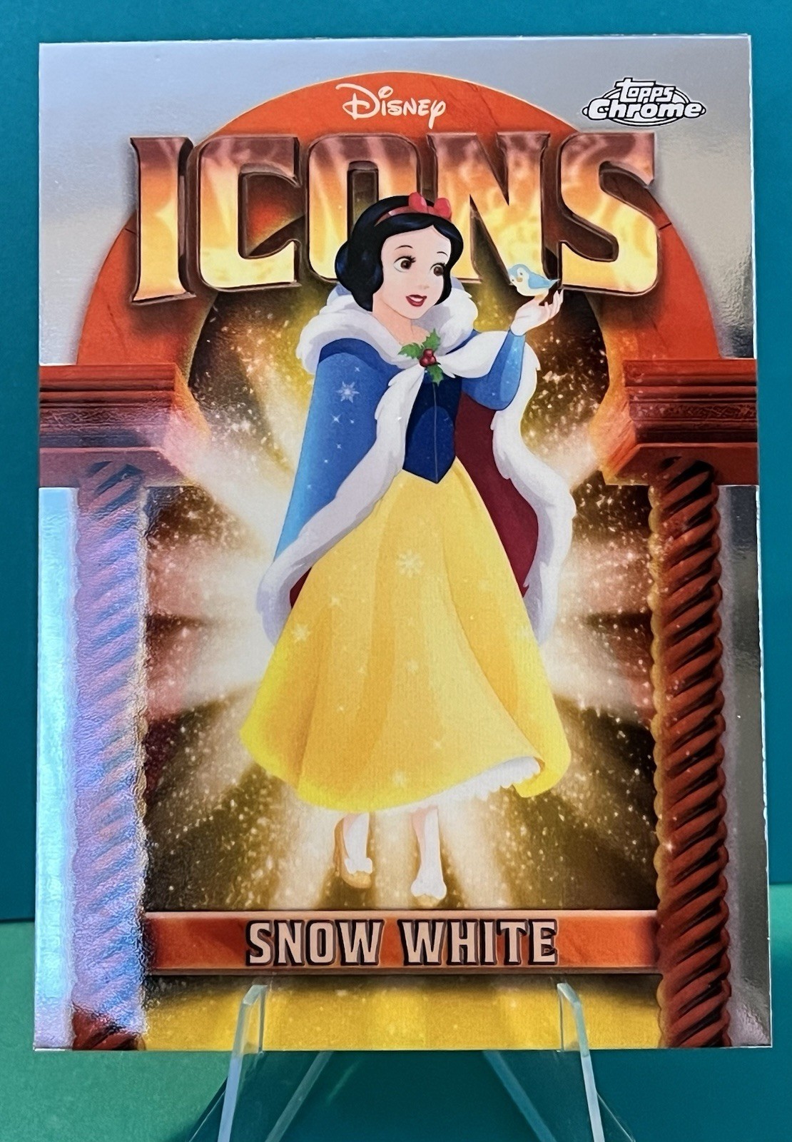 Snow White 2025 Topps Chrome Disney #DI-10 Disney Icons Price