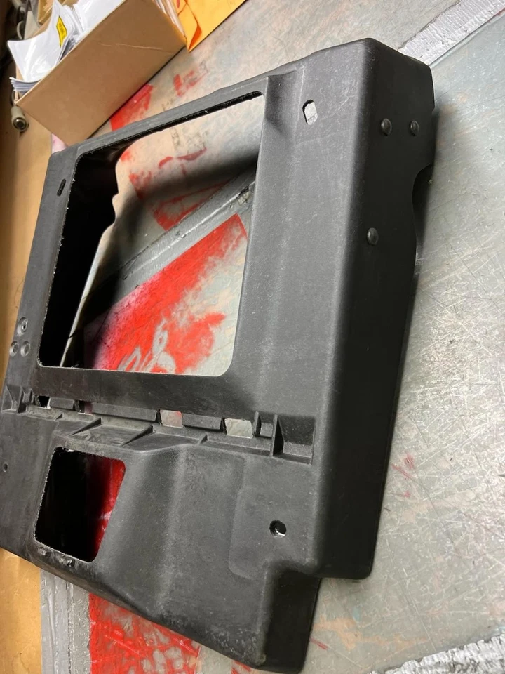 Cuadro Chevrolet Corvette 1992-1993 ASM D/12522027 - NUEVO FABRICANTE DE EQUIPOS ORIGINALES 12522027 Foto 3 de 4