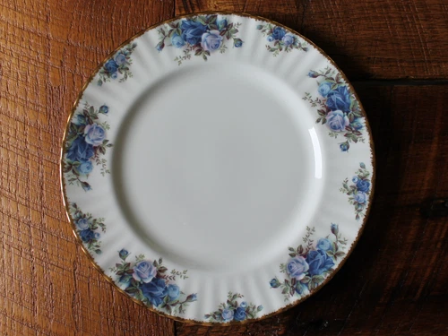 Royal Albert Moonlight Rose Dinner Plate Bone China Excellent Used Condition